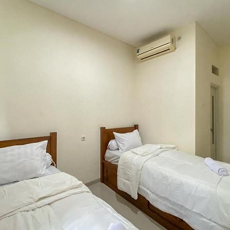 Nipa Guest House Near Universitas Widyagama Mitra Reddoorz Blimbing  Exterior foto